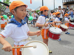 みなと祭りパレード写真2